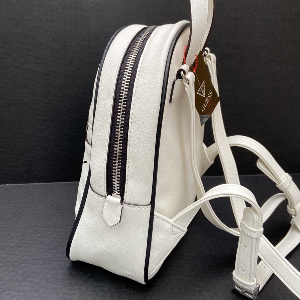 New GUESS Kalipso Logo Backpack - Picture 5 of 11